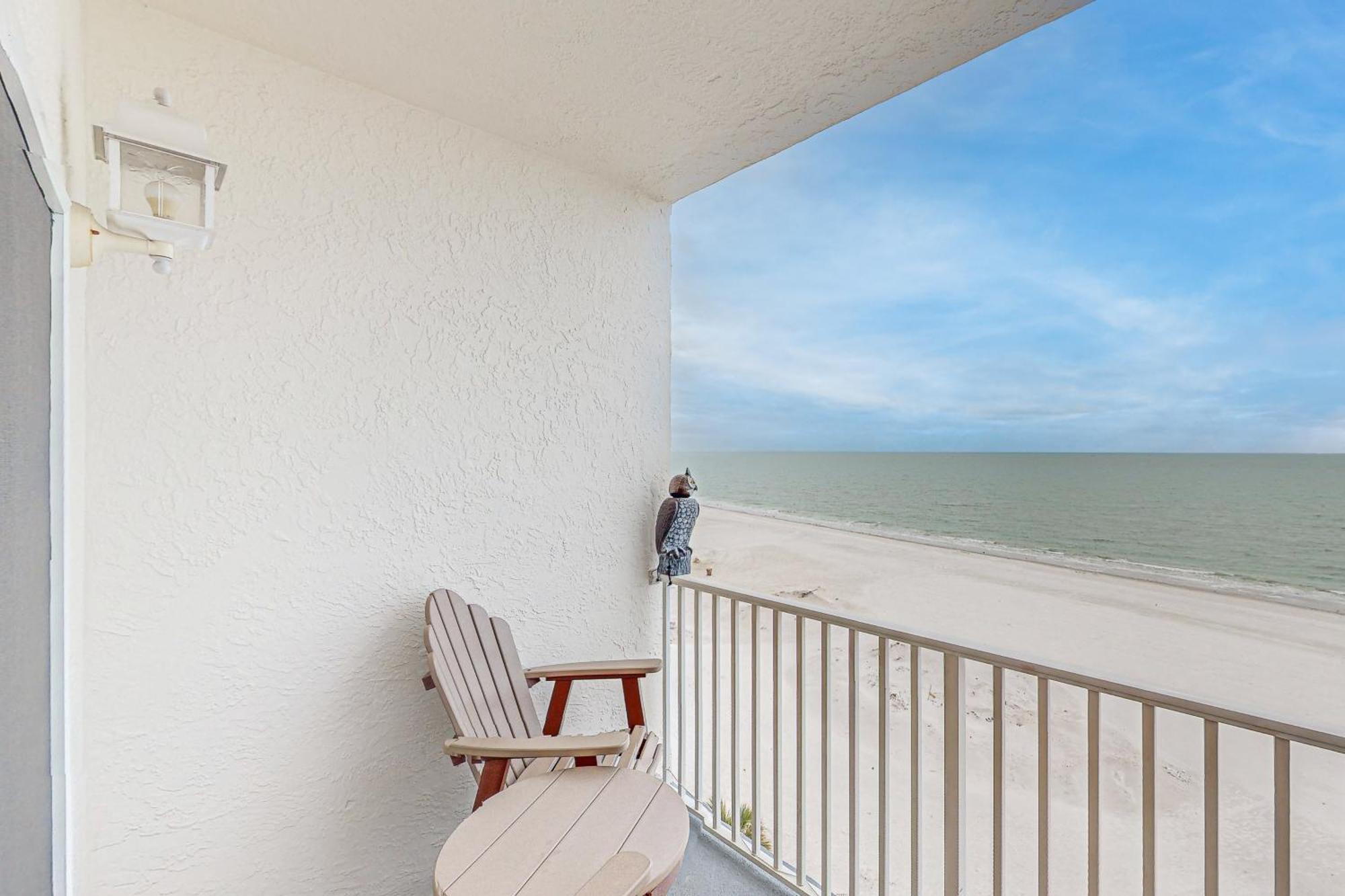 Sea Breeze 608 Apartment St. Pete Beach Exterior photo