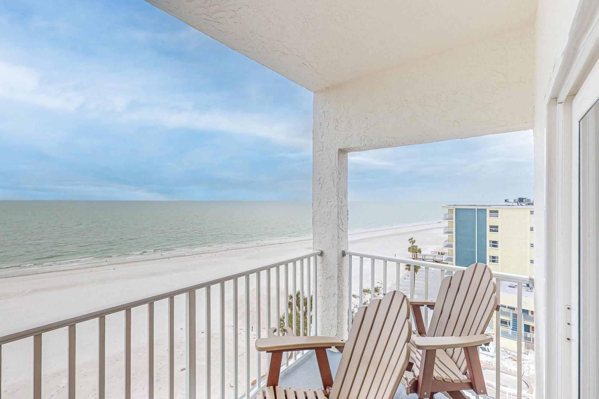 Sea Breeze 608 Apartment St. Pete Beach Exterior photo